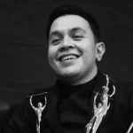 Artis Penyanyi, Asal Bukittinggi Tulus Mulai Dikenal Dengan Lagu - Lagunya yang Penuh Makna
