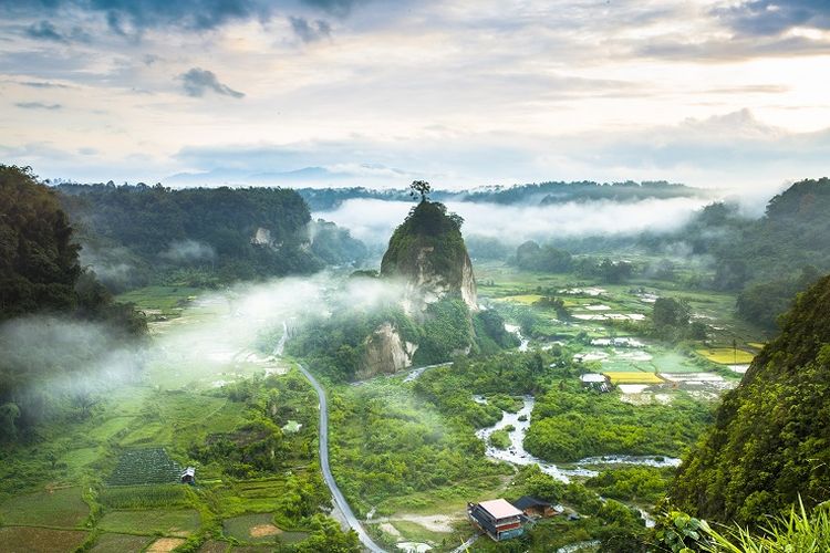 Destinasi Wisata Bukittinggi dengan Pemandangan Luar Biasa Ngarai Sianok